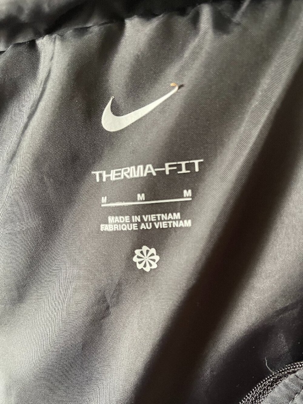 Nike Women's Therma-FIT Swift Running Vest, Size M - Picture 5 of 6